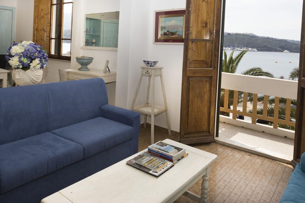 Hotel Belmare Porto Azzurro Zimmer foto